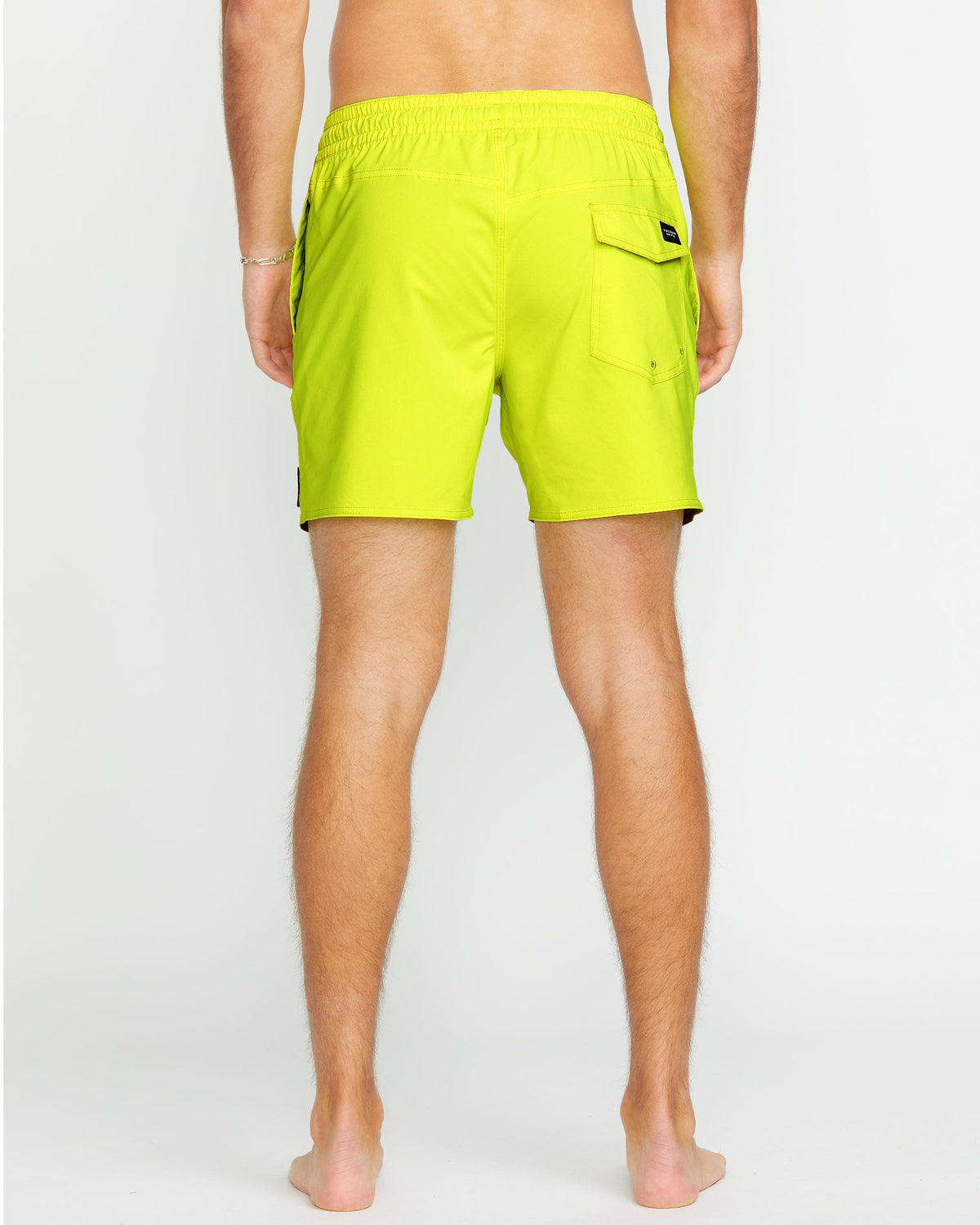 Men's Lido Solid 16